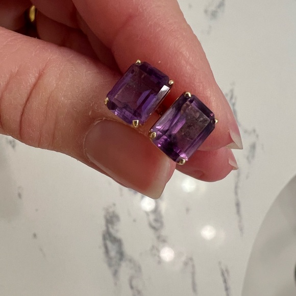 Jewelry - Emerald cut amethyst & gold earrings 14k